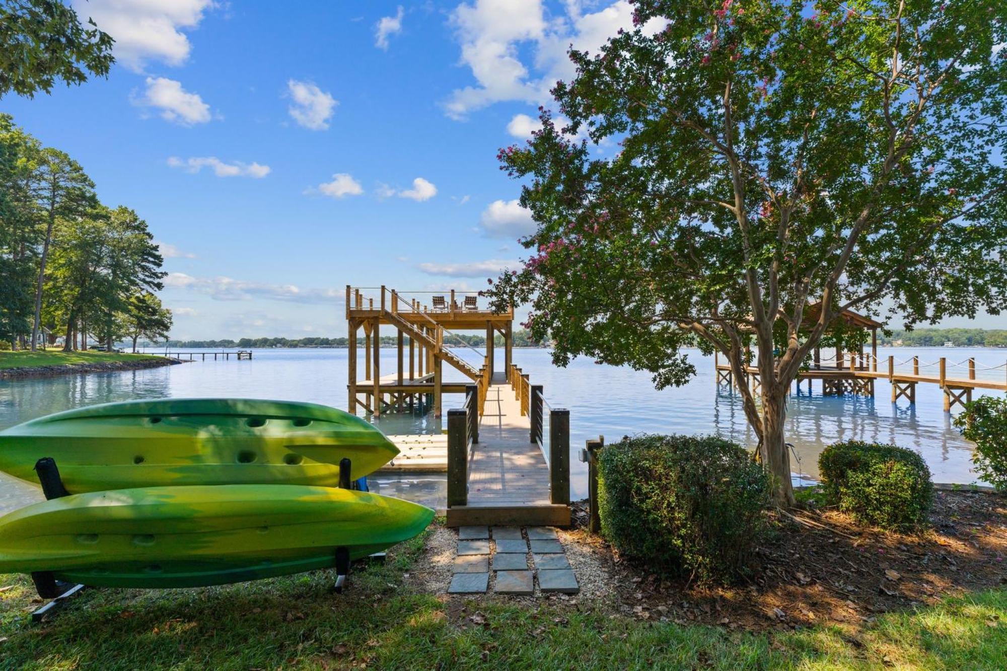 Lakefront Living Mooresville Exterior foto